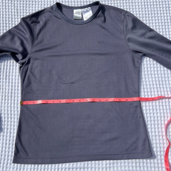 Nike Womens' Eggplant Long-Sleeve Shirt - Picture 11 of 12